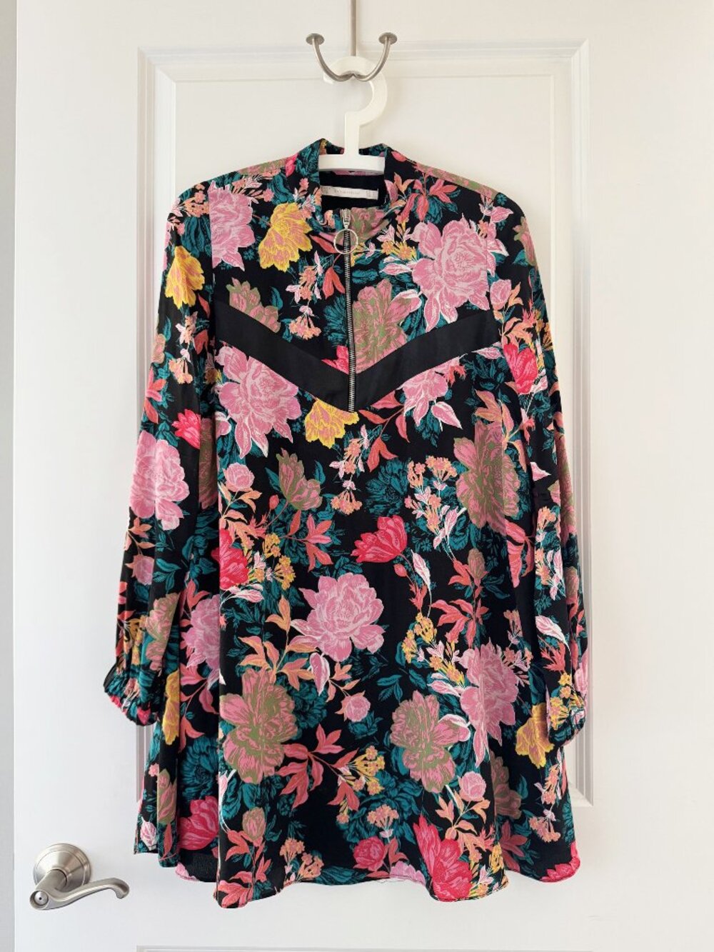ZARA Floral Zip Front Mini Dress – Black Multi – Size S